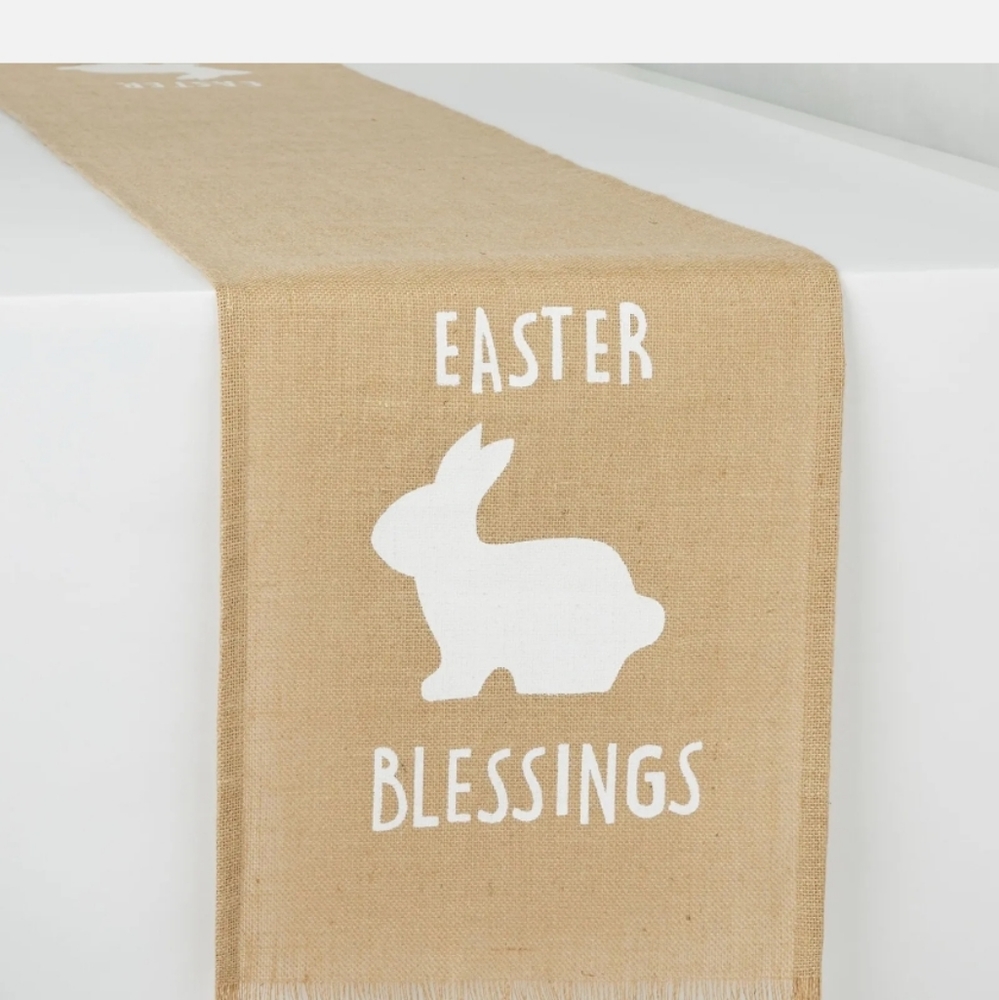 Easter runner - Picture 2 of 3